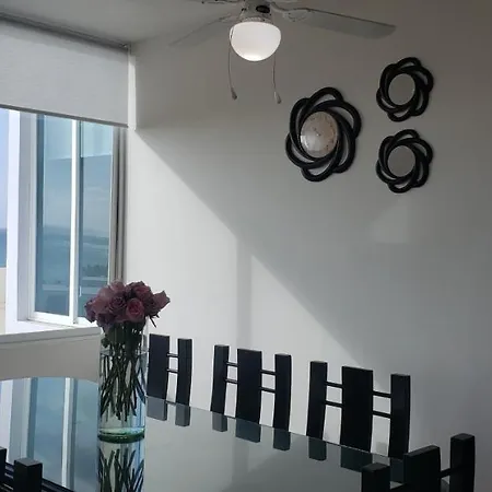 Edificio Galatea Apartment Manta Exterior photo