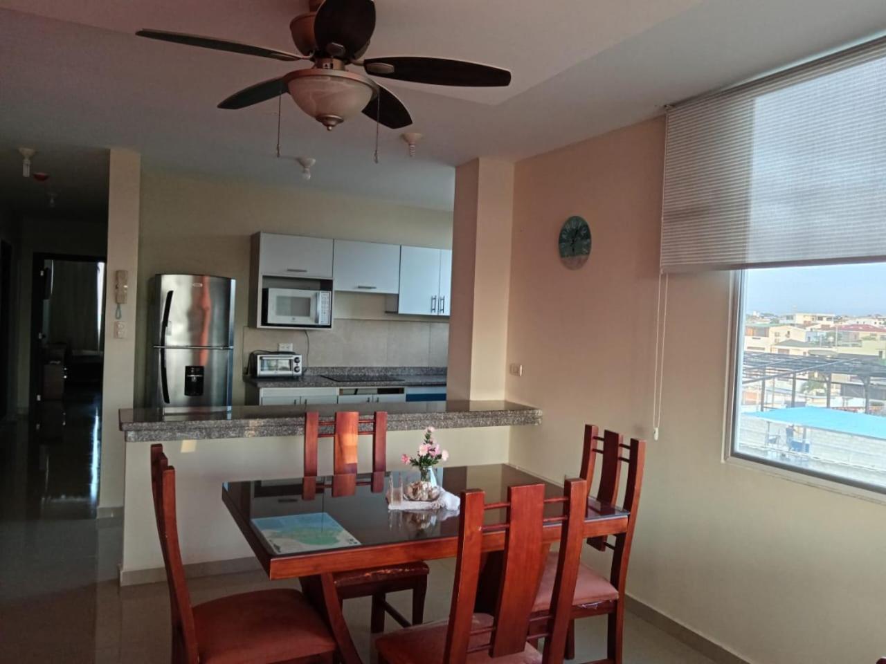 Edificio Galatea Apartment *